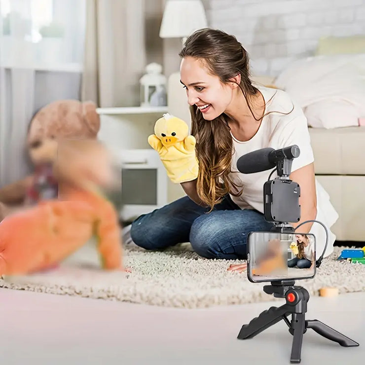 All-in-One Mobile Vlogging Kit with LED Light & Microphonec