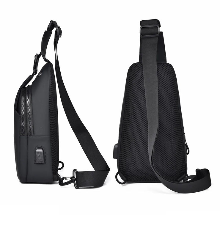 KANGAROO CROSS BODY BAG