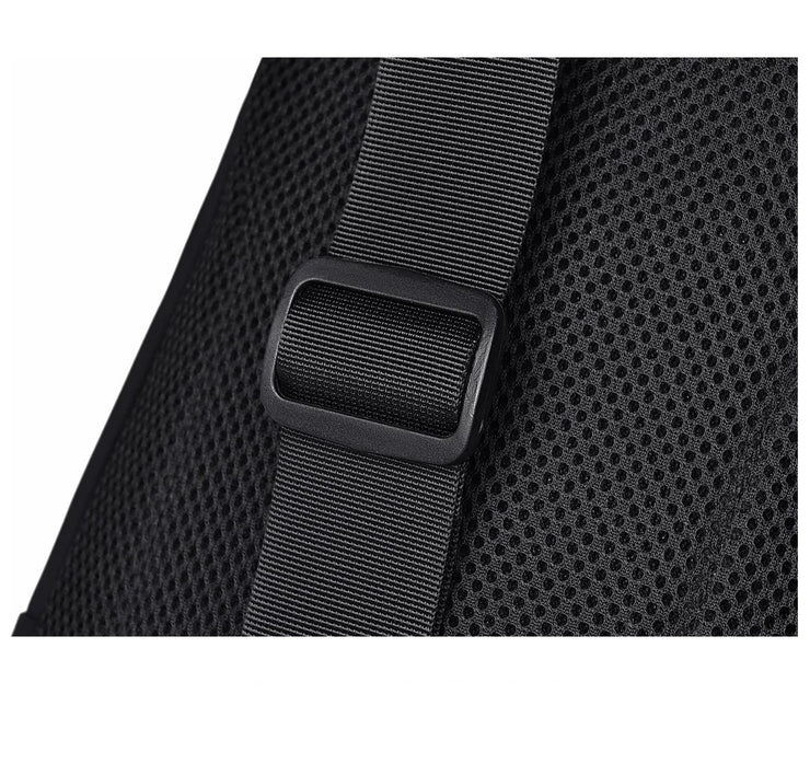 KANGAROO CROSS BODY BAG